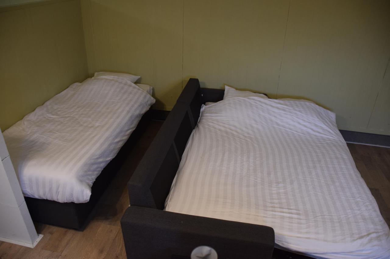 Camping Family Room Ter Aar Kültér fotó